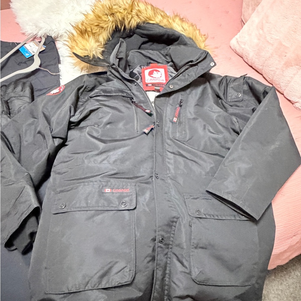 Men's Black Ski Jacket with Fur Hood